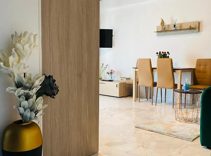 Maze Нэводари