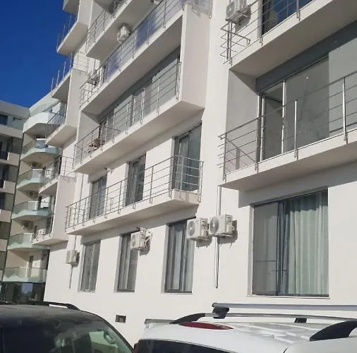 Maze Апартаменты *