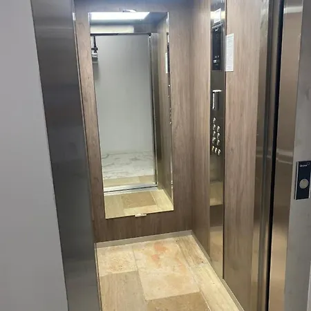 Apartment Maze Navodari